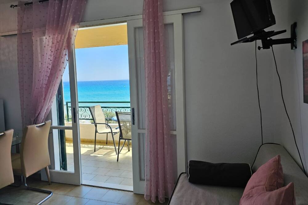 Photo of Bedroom in Parelia