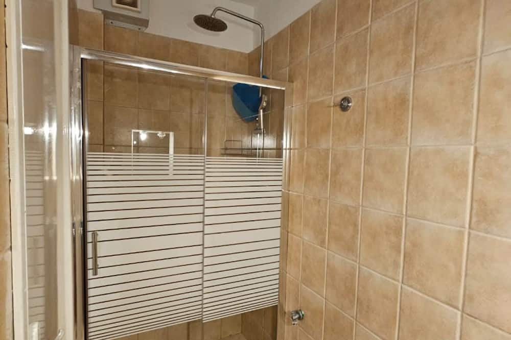 Photo of Bathroom in Parelia