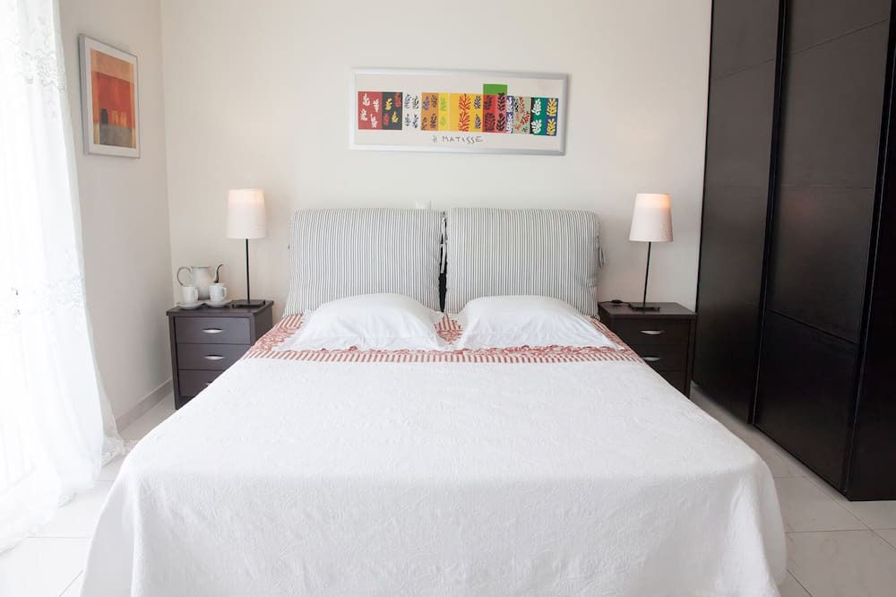 Photo of Bedroom in Saronikos