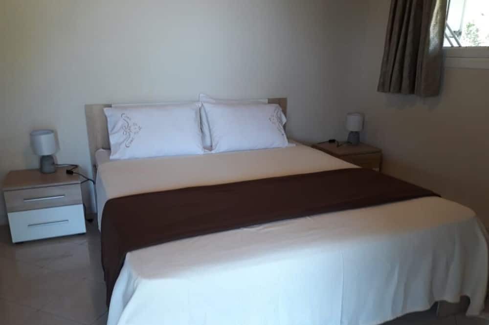 Photo of Bedroom in Alonia