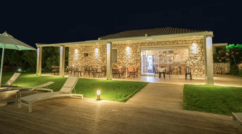 Photo of Outdoor in Alikanas