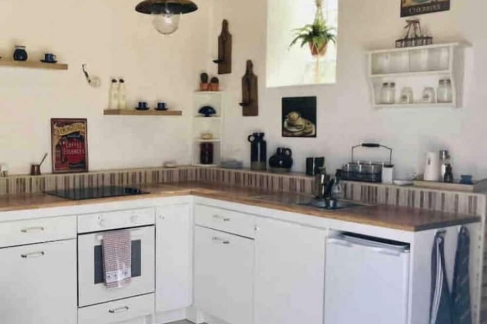 Photo of Kitchen in Makhairoi