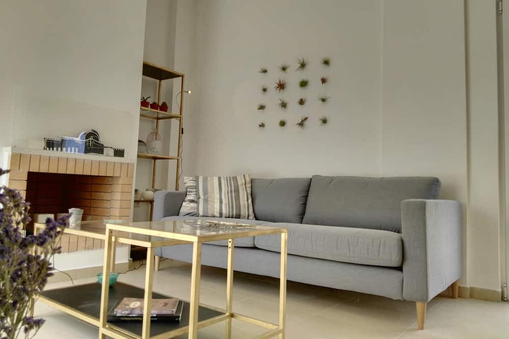 Photo of Livingroom in Adele