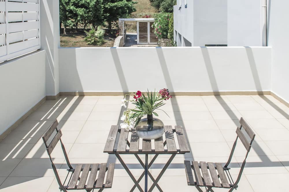 Photo of Patio Balcony in Adele