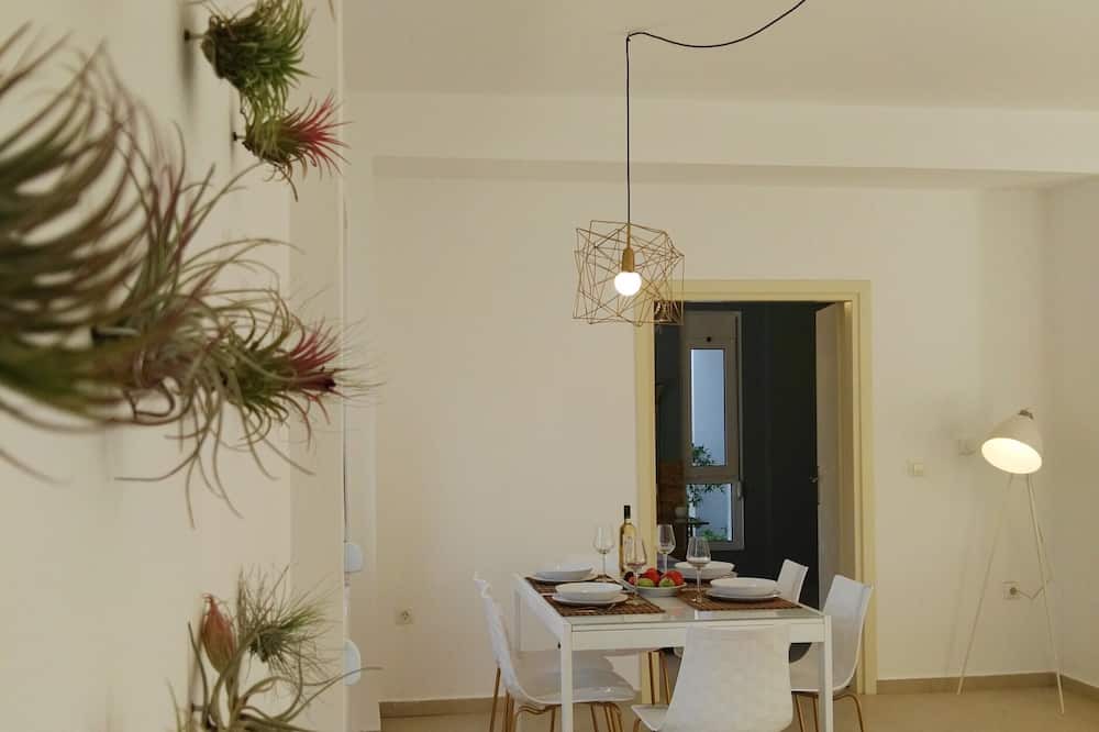 Photo of Livingroom in Adele