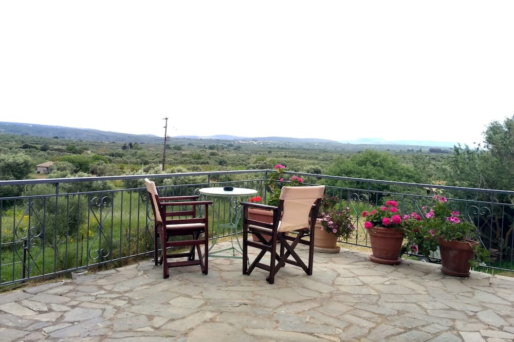 Photo of Patio Balcony in Pylos