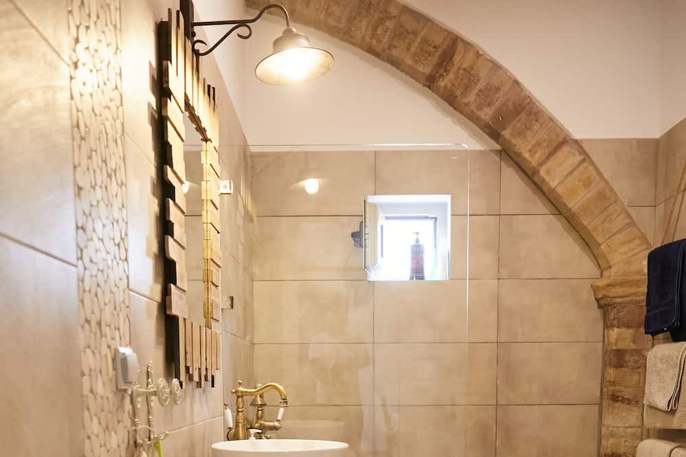 Photo of Bathroom in Vrontados