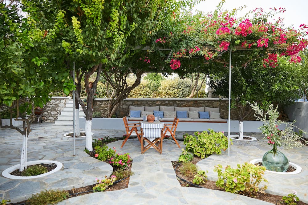 Photo of Outdoor in Vrontados
