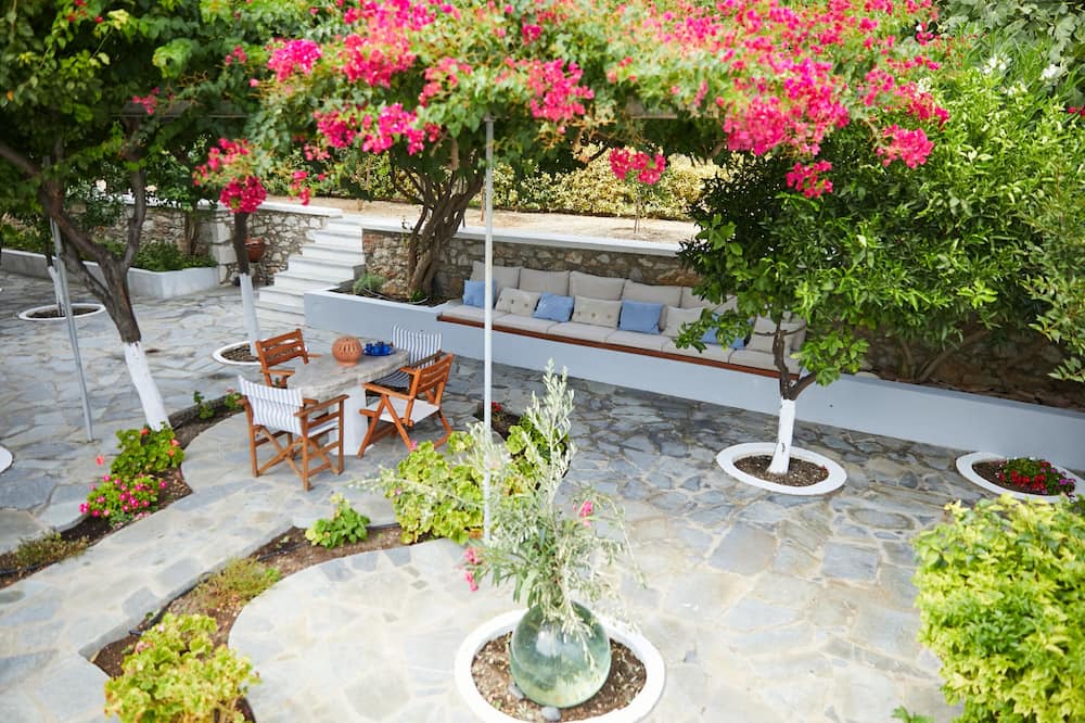 Photo of Outdoor in Vrontados