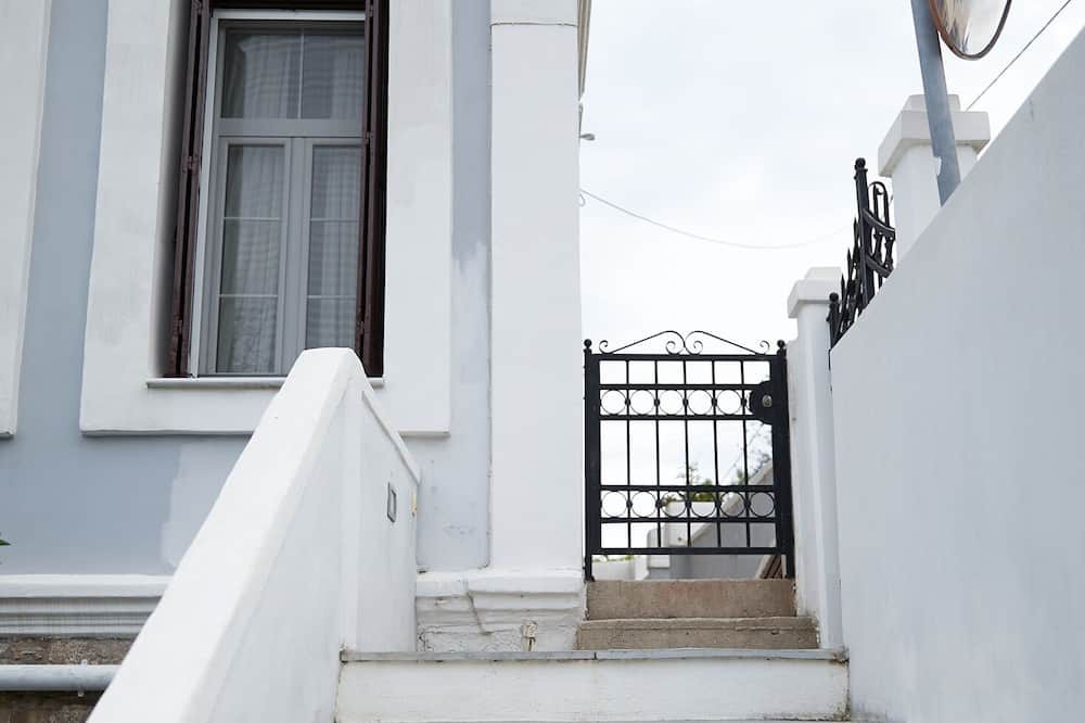 Photo of Outdoor in Vrontados