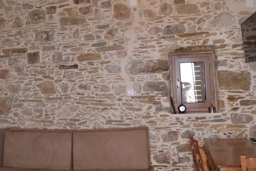 Photo of Livingroom in Livadia