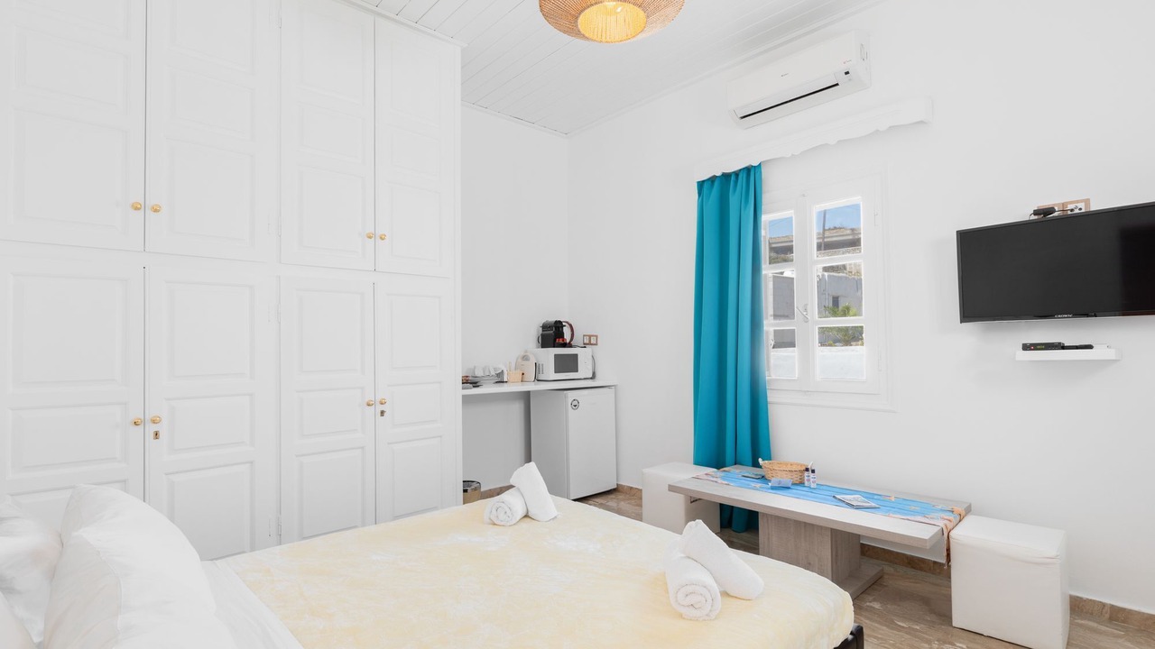 Photo of Bedroom in Ano Mera