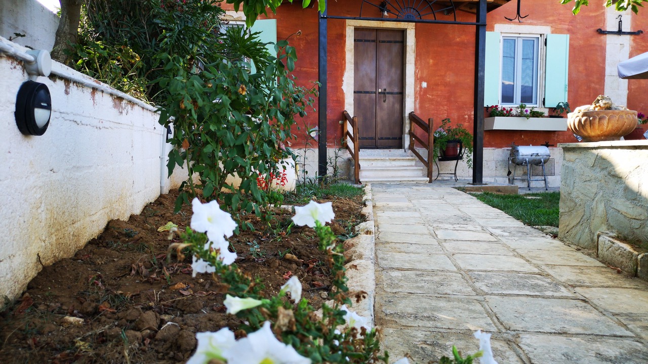 Photo of Outdoor in Kerameies