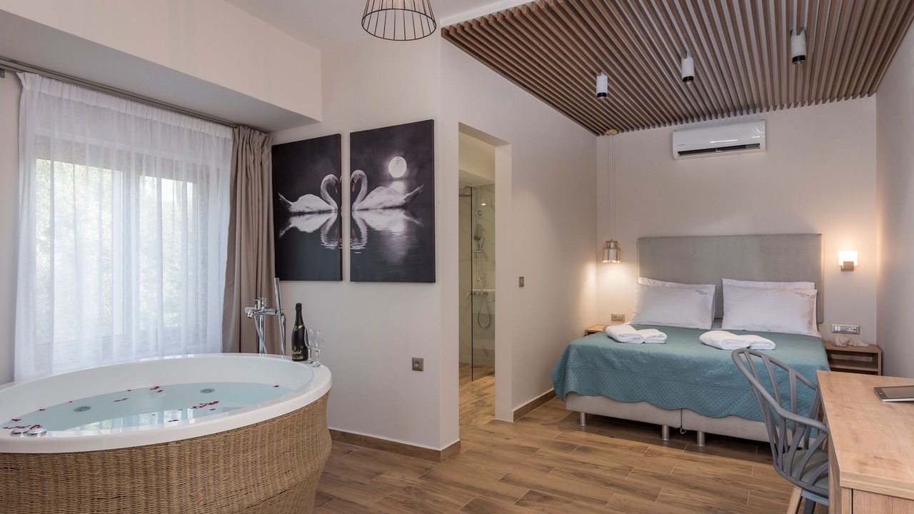 Photo of Bedroom in Makrys Tichos