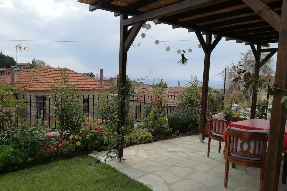 Photo of Patio Balcony in Nikita