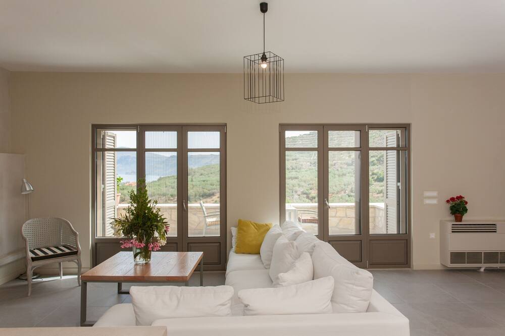 Photo of Bedroom in Drapanias