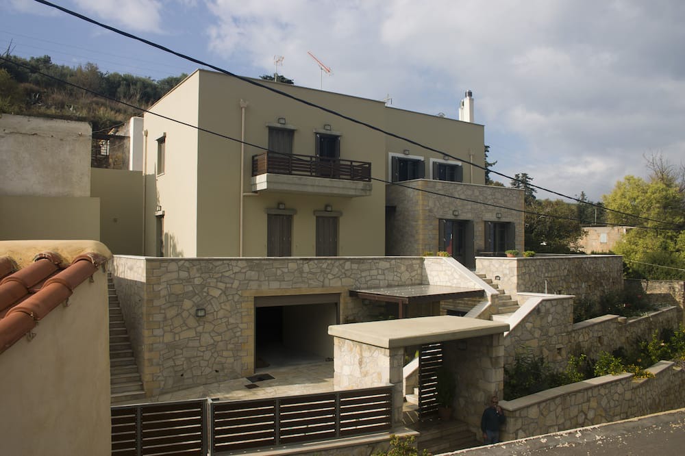 Photo of Others in Drapanias