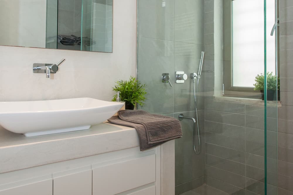 Photo of Bathroom in Drapanias