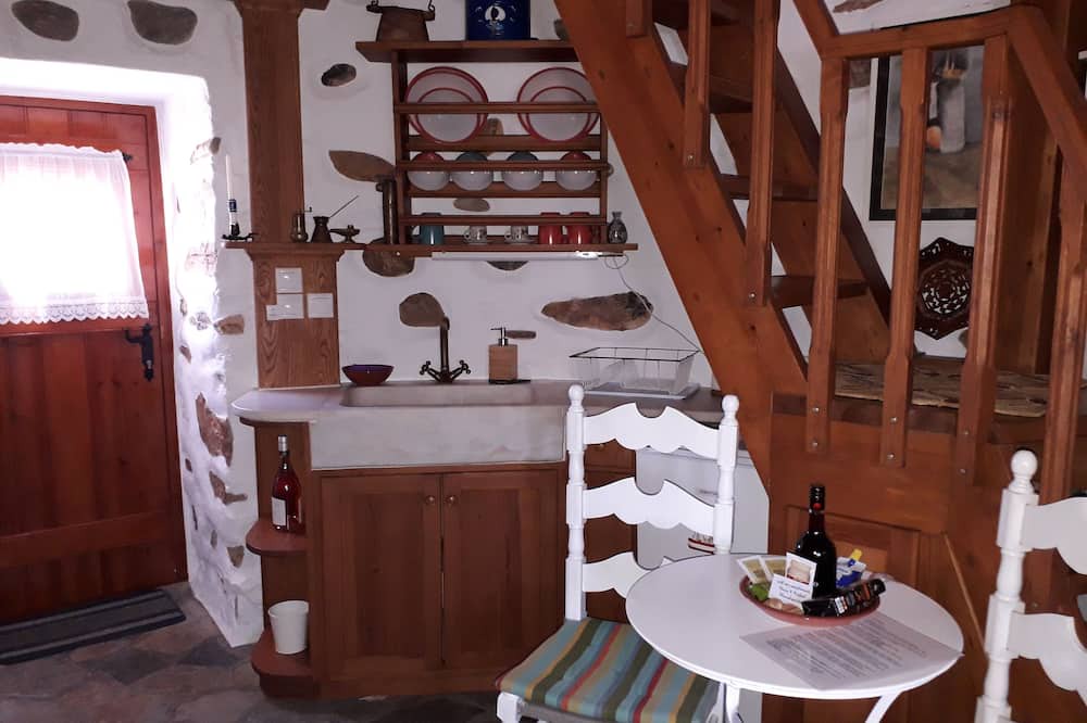 Photo of Kitchen in Lefkes
