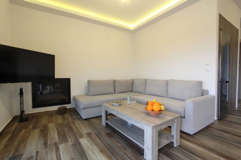 Photo of Livingroom in Kiotari