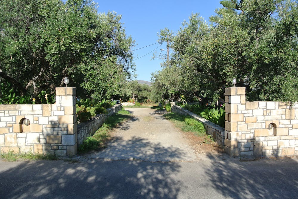 Photo of Others in Korfalonas