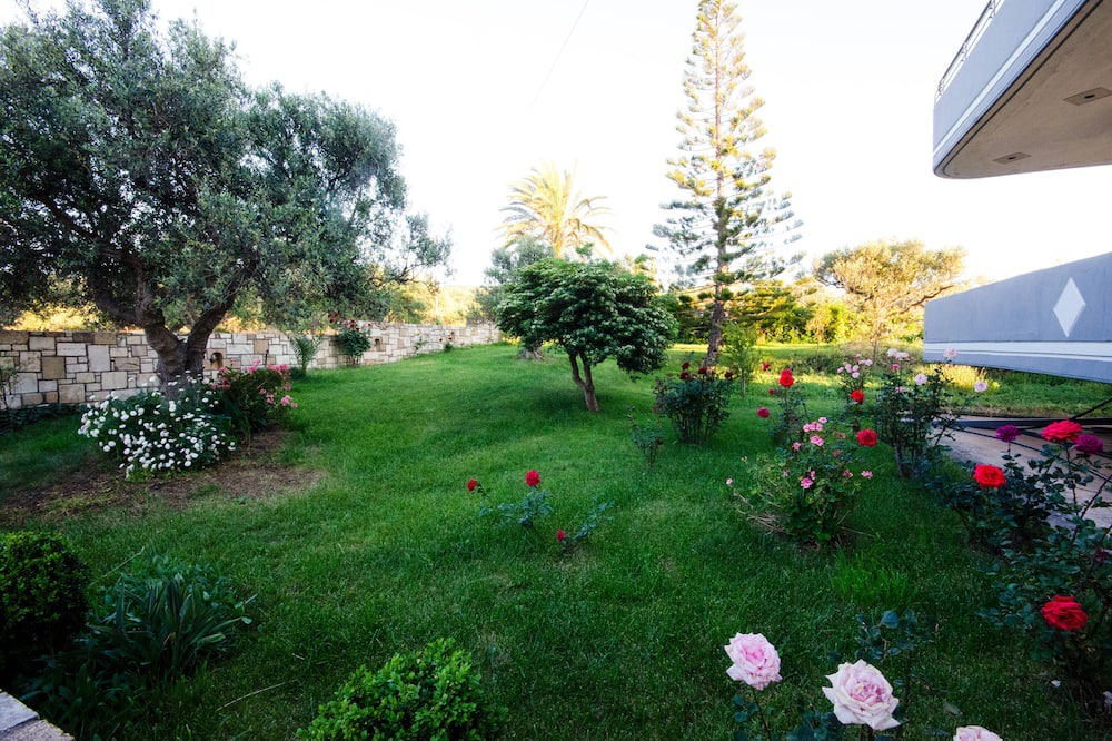 Photo of Outdoor in Korfalonas