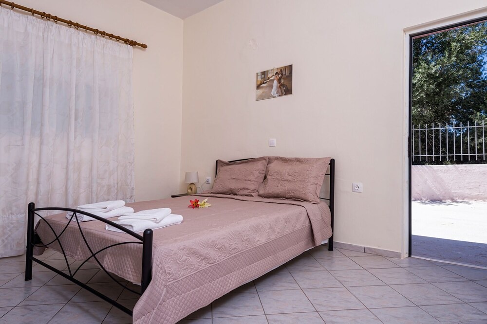 Photo of Bedroom in Sfinari