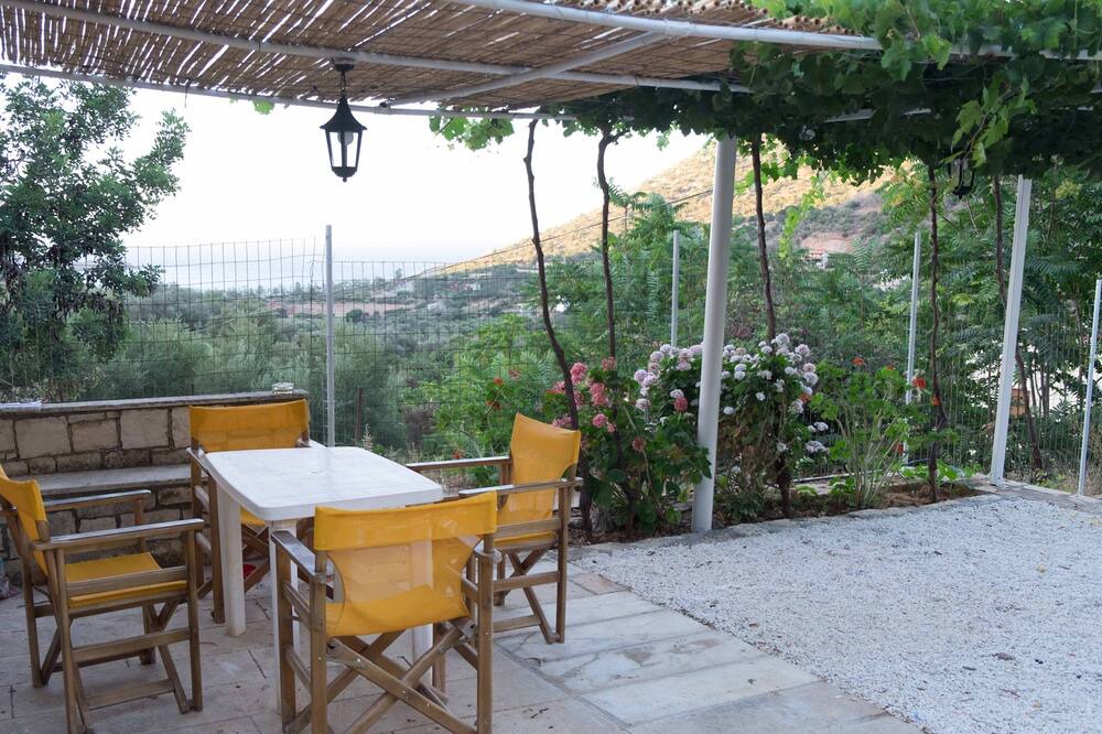 Photo of Patio Balcony in Vlichada