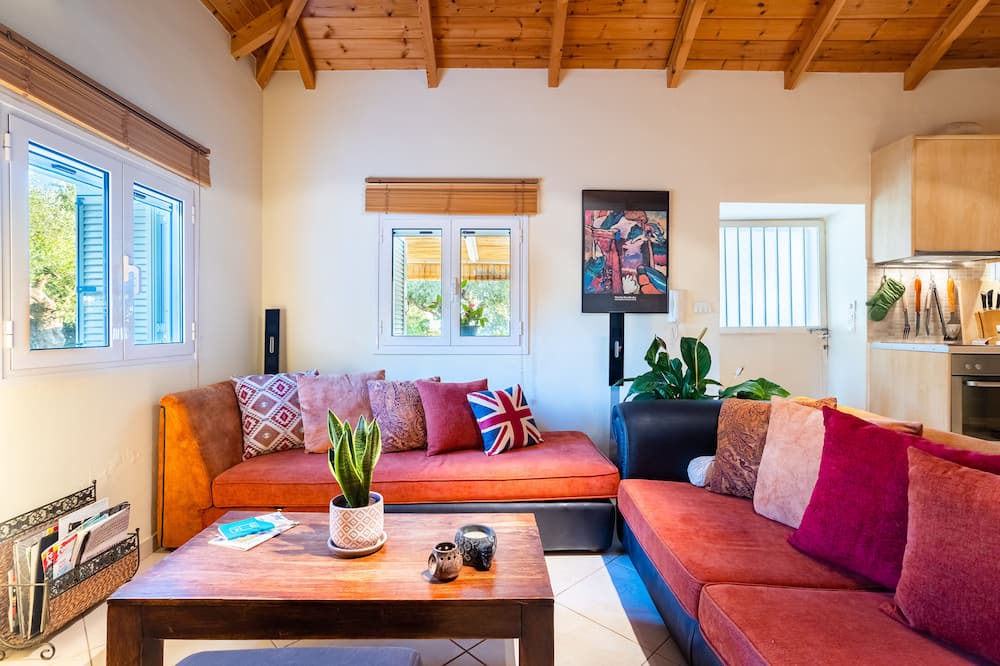 Photo of Livingroom in Katsaraiika