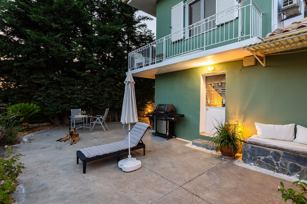 Photo of Patio Balcony in Katsaraiika