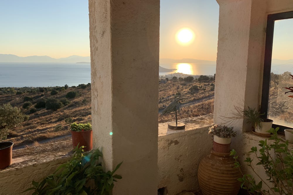 Photo of Patio Balcony in Perdhika