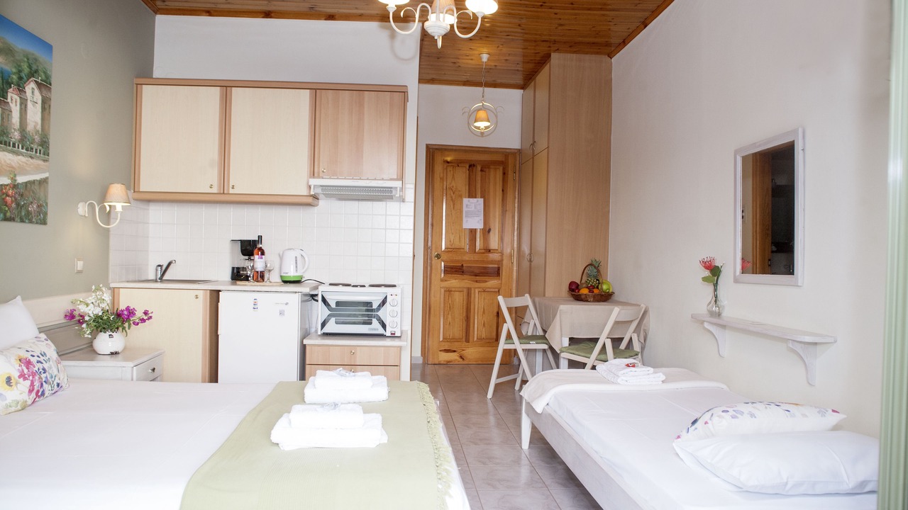 Photo of Bedroom in Kalamitsi