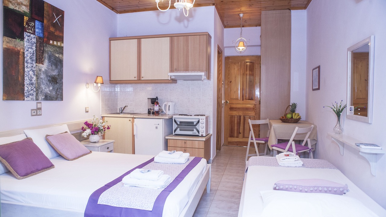 Photo of Bedroom in Kalamitsi