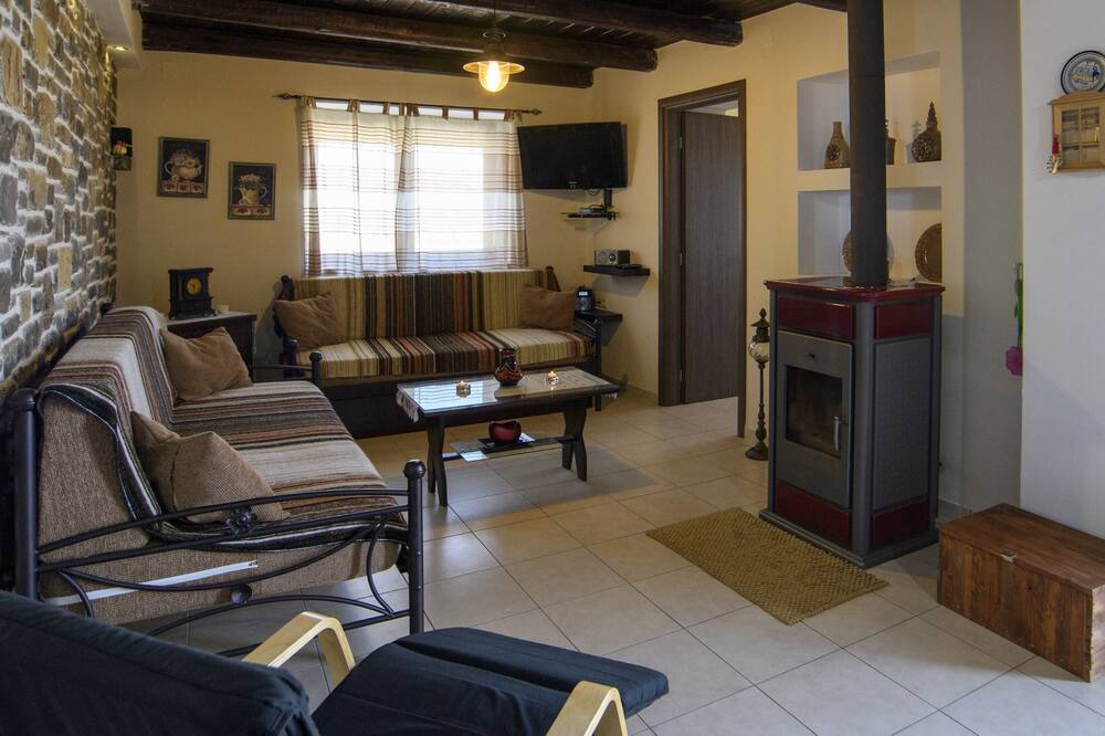 Photo of Livingroom in Anatoli