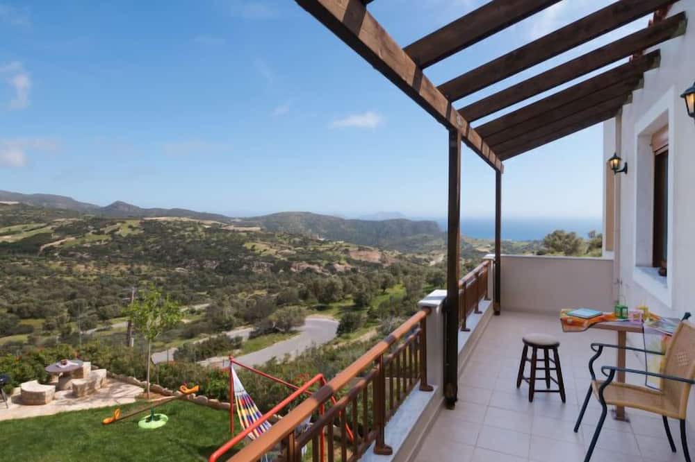 Photo of Patio Balcony in Triopetra