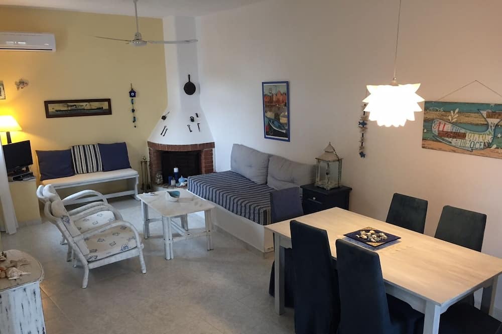 Photo of Livingroom in Lefkes