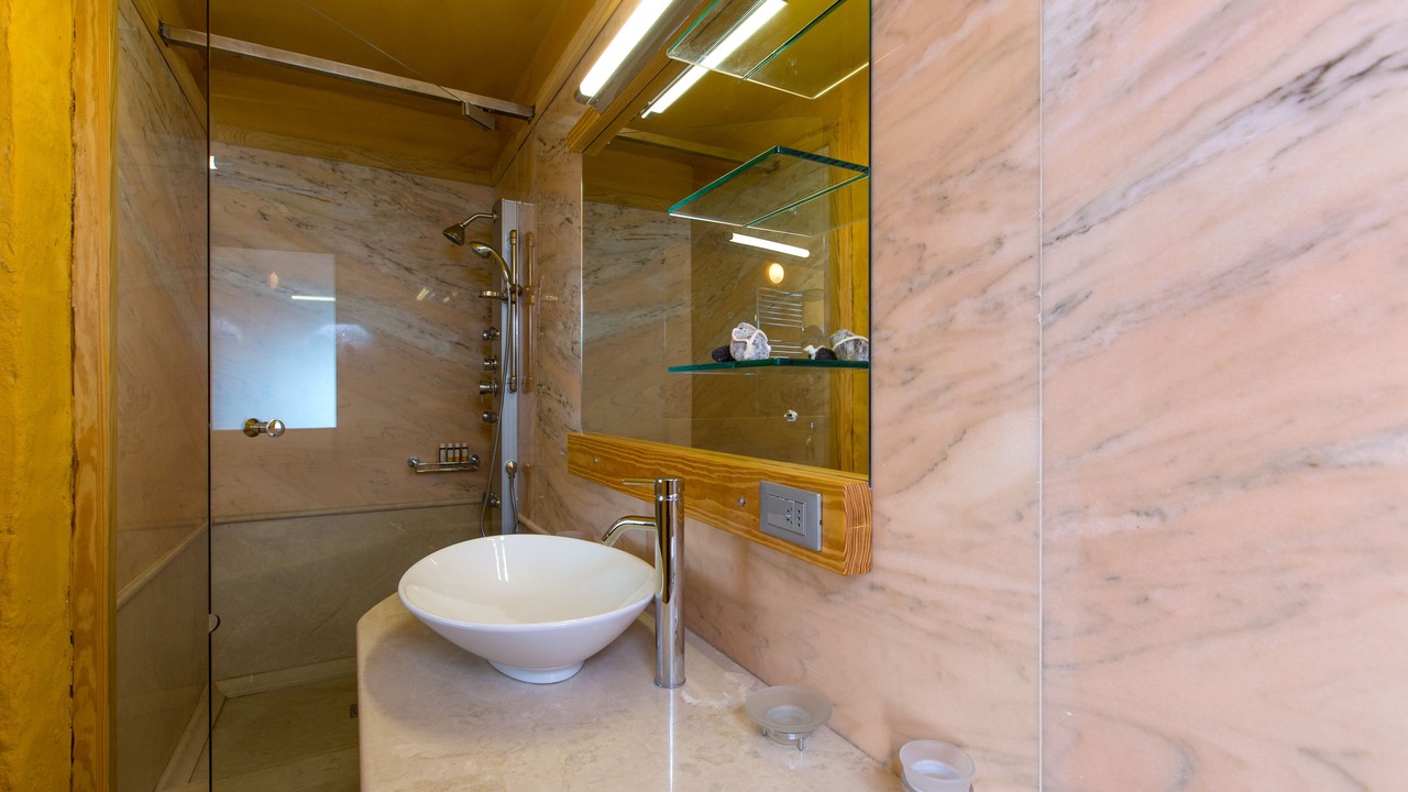 Photo of Bathroom in Kolymbari