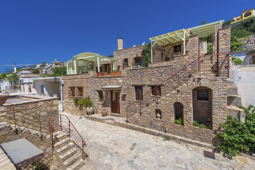 Photo of Outdoor in Anatoli