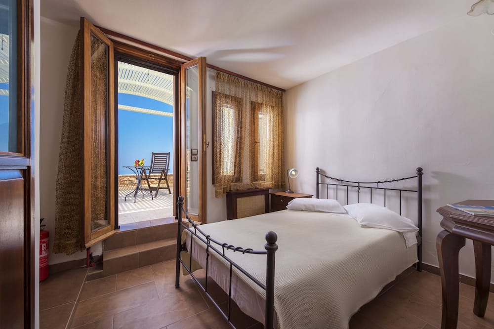 Photo of Bedroom in Anatoli