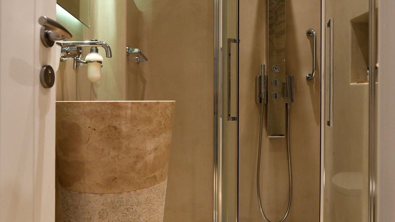 Photo of Bathroom in Naousa