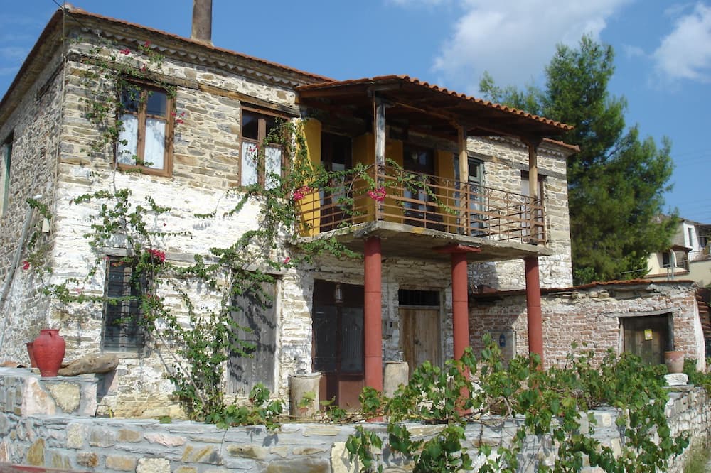 Photo of Outdoor in Nikita
