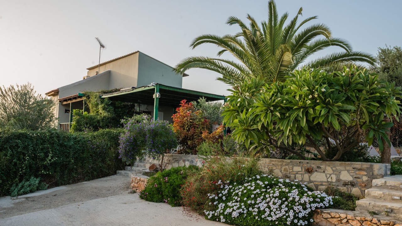 Photo of Outdoor in Petrokefalion