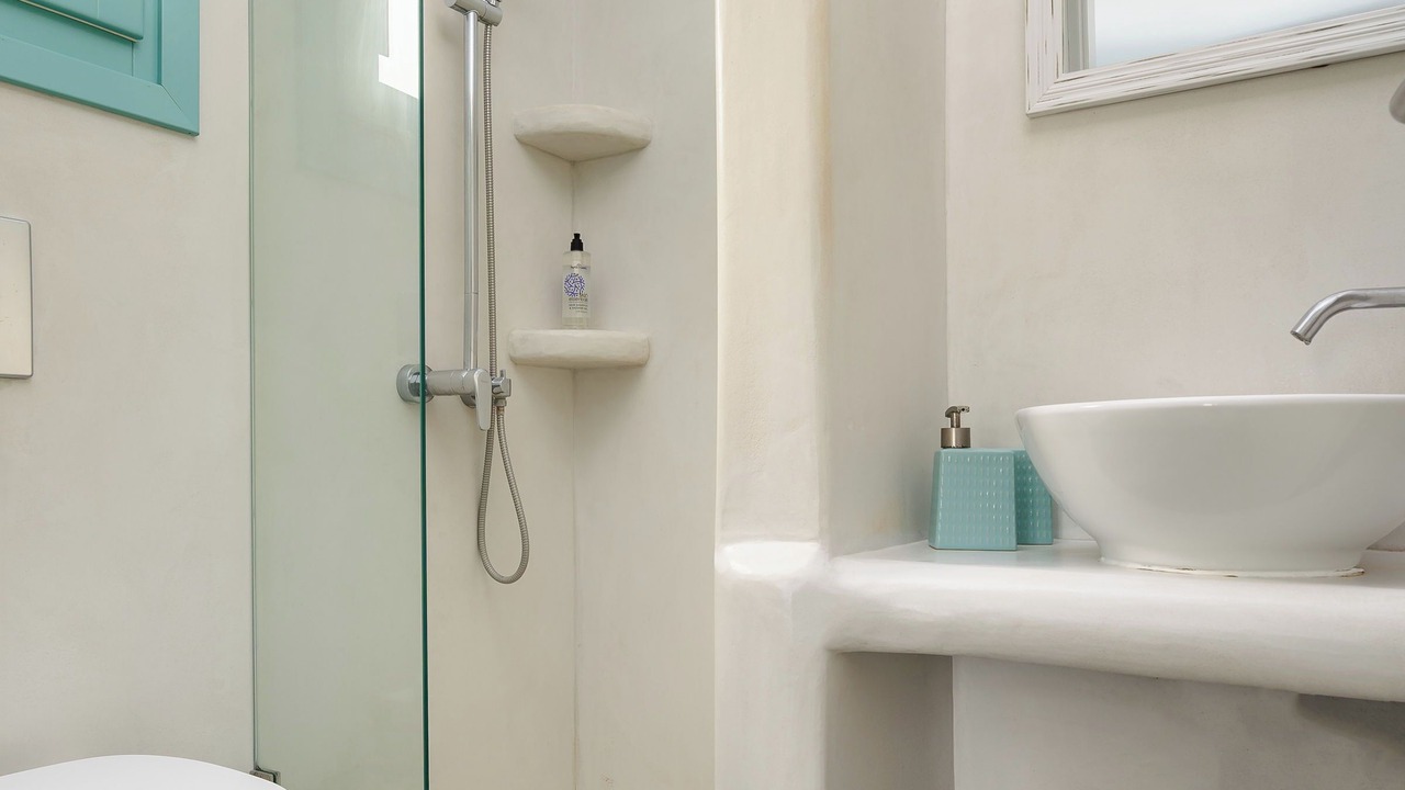 Photo of Bathroom in Plaka