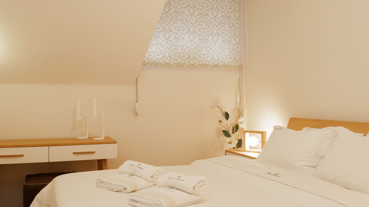 Photo of Bedroom in Astros