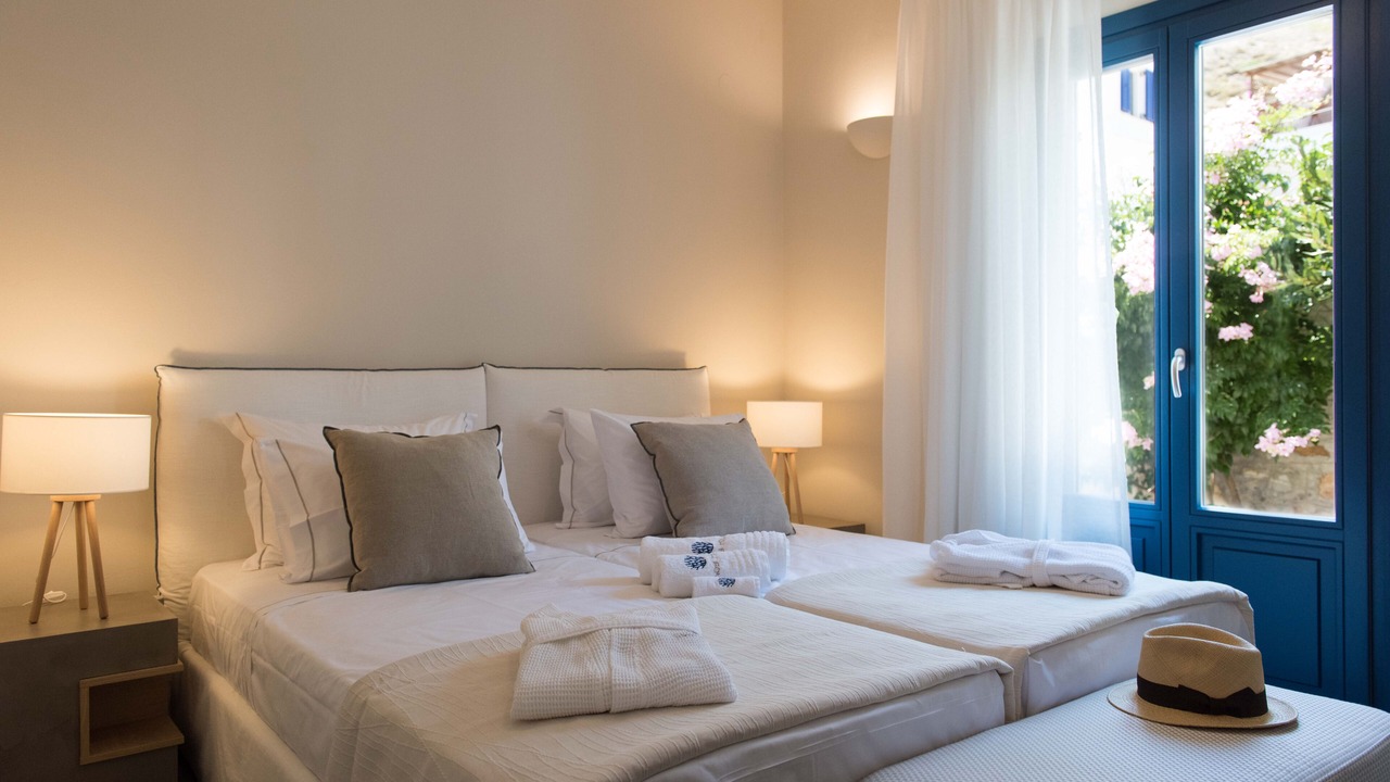 Photo of Bedroom in Kamares