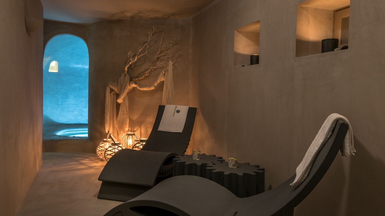 Photo of Bedroom in Kamares
