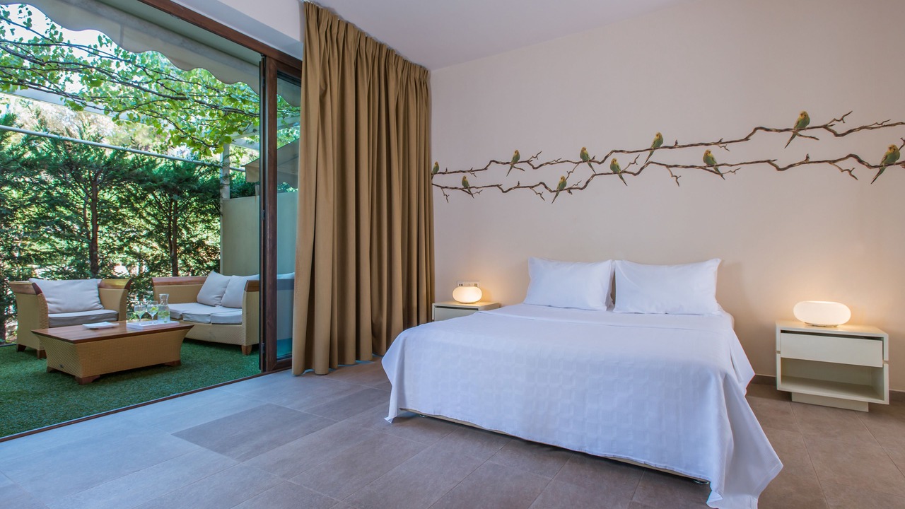 Photo of Bedroom in Agia Anna Beach