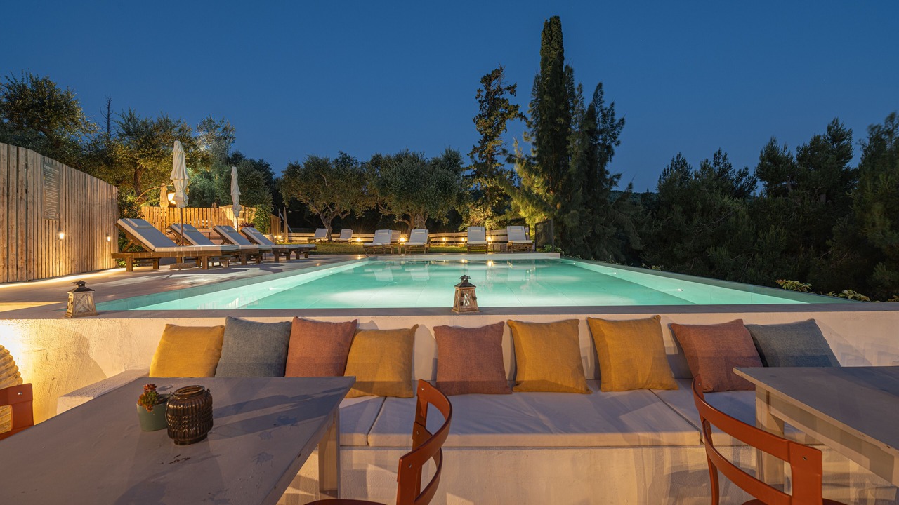 Photo of Outdoor in Alonia