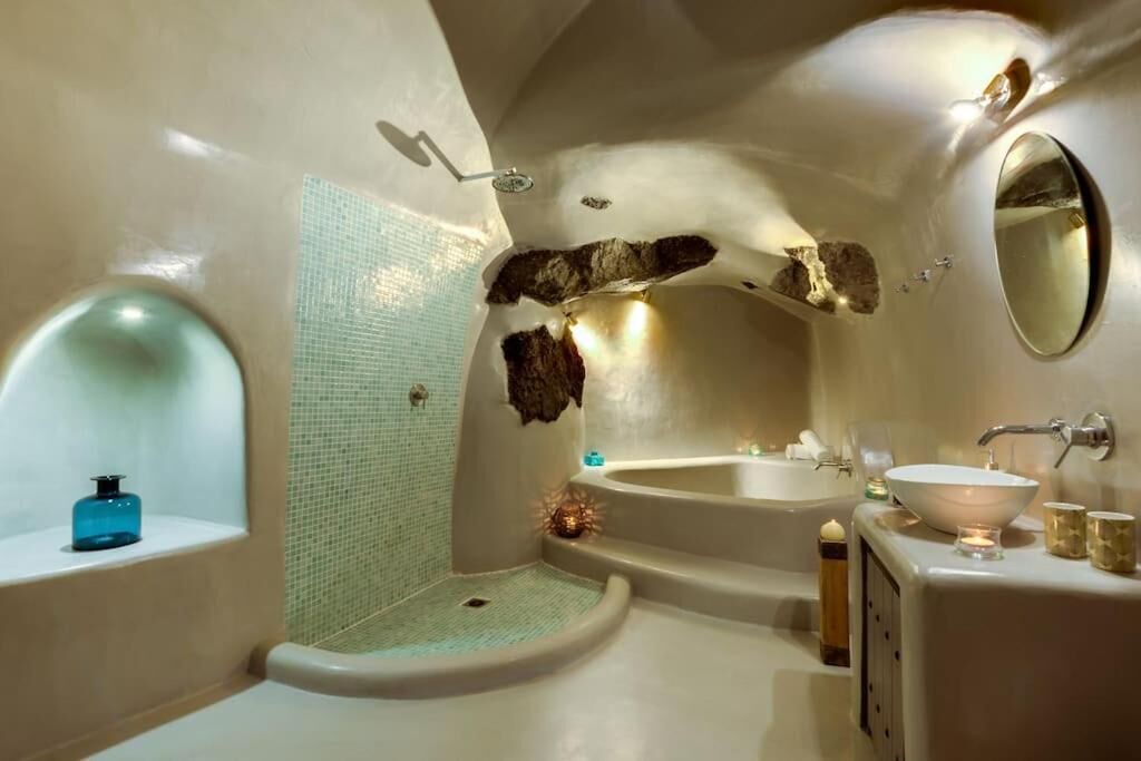 Photo of Bathroom in Karterados