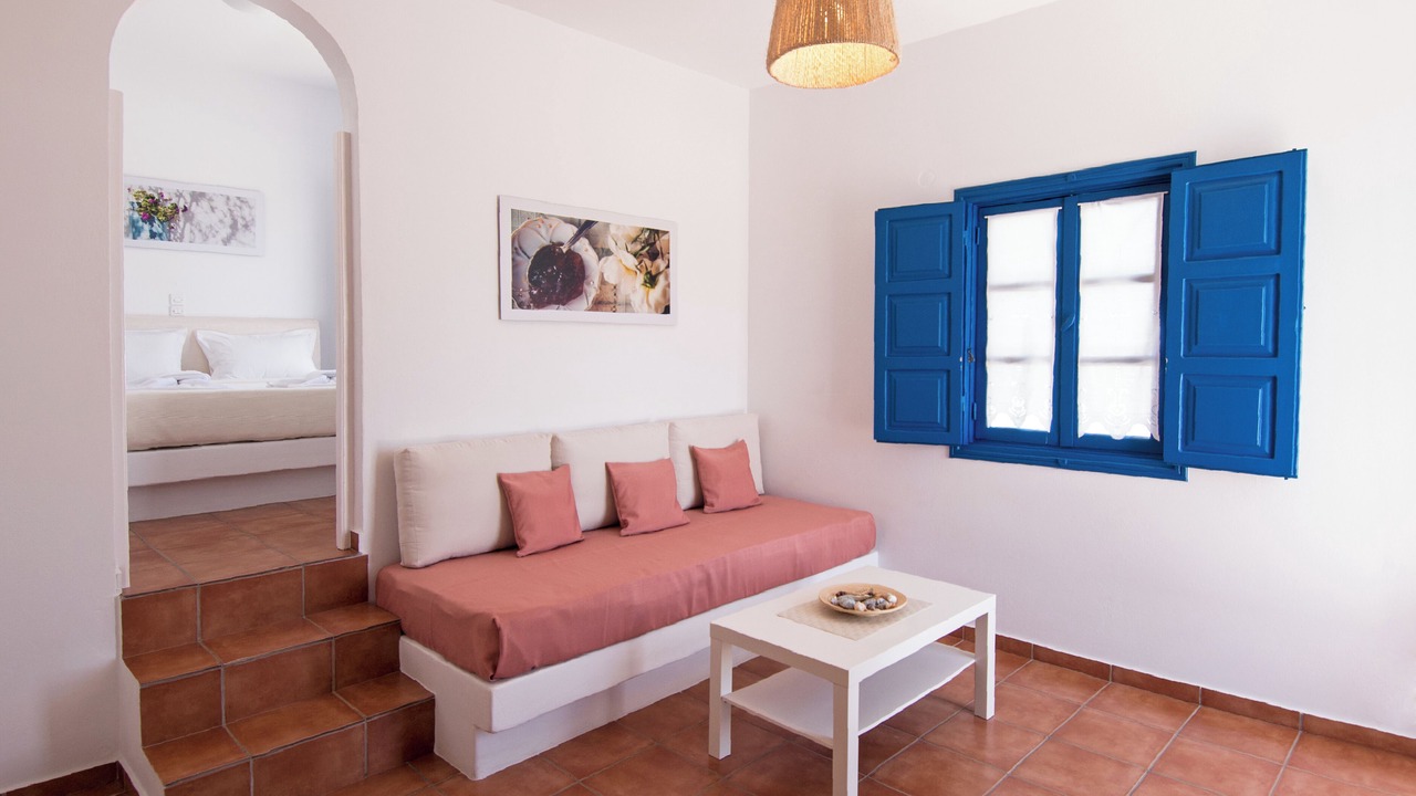 Photo of Others in Chora Folegandros